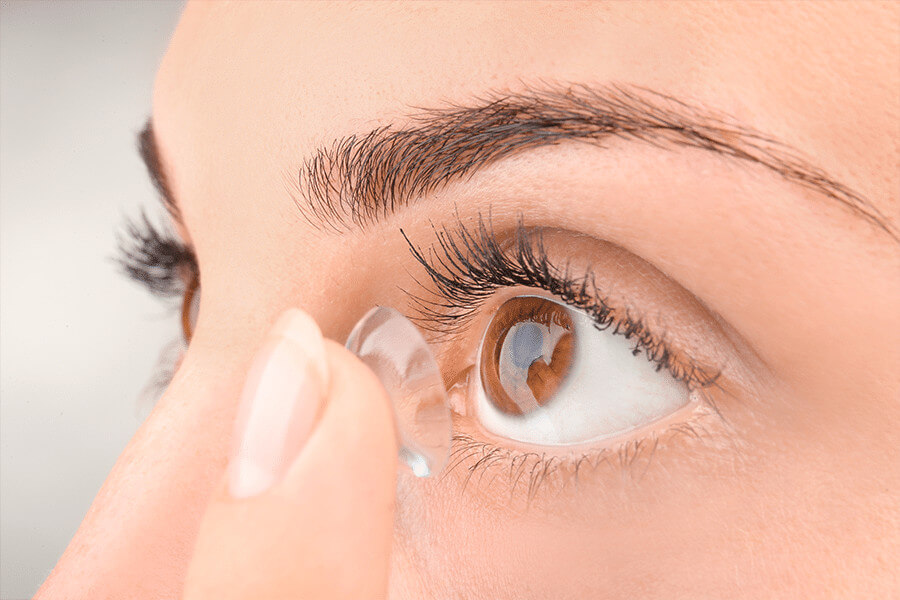 korekcja wady wzroku - soczewki kontaktowe